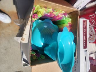 Snow Cone Cups With Straws 