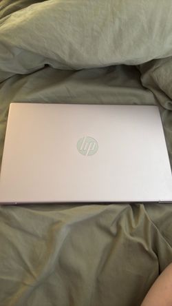 Pink Hp laptop 14”