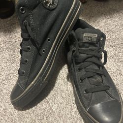 Converse - Black High Tops