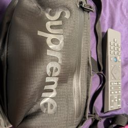 Supreme Fanny Pack