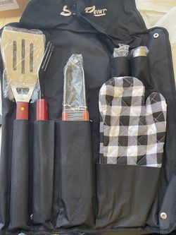 Gourmet barbecue set in case