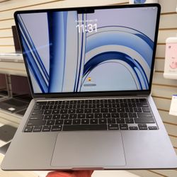 MacBook Air 2024 M3 256gb 8ram
