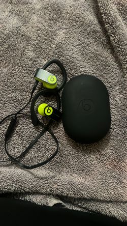 Powerbeats3