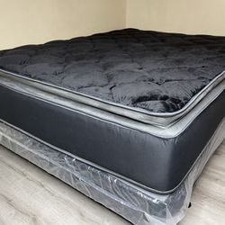 Queen Pillow Top!