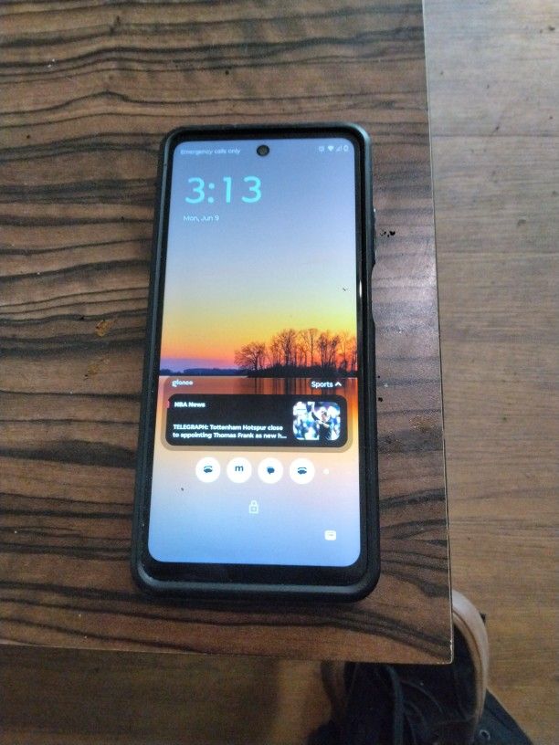 Motorola 5G 2024