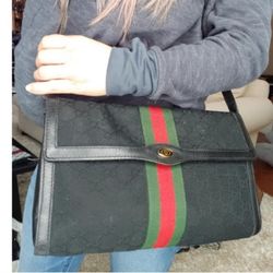 Authentic Vintage Gucci GG Monogram Supreme Sherry Web Ophidia Convertible Clutch Shoulder Bag