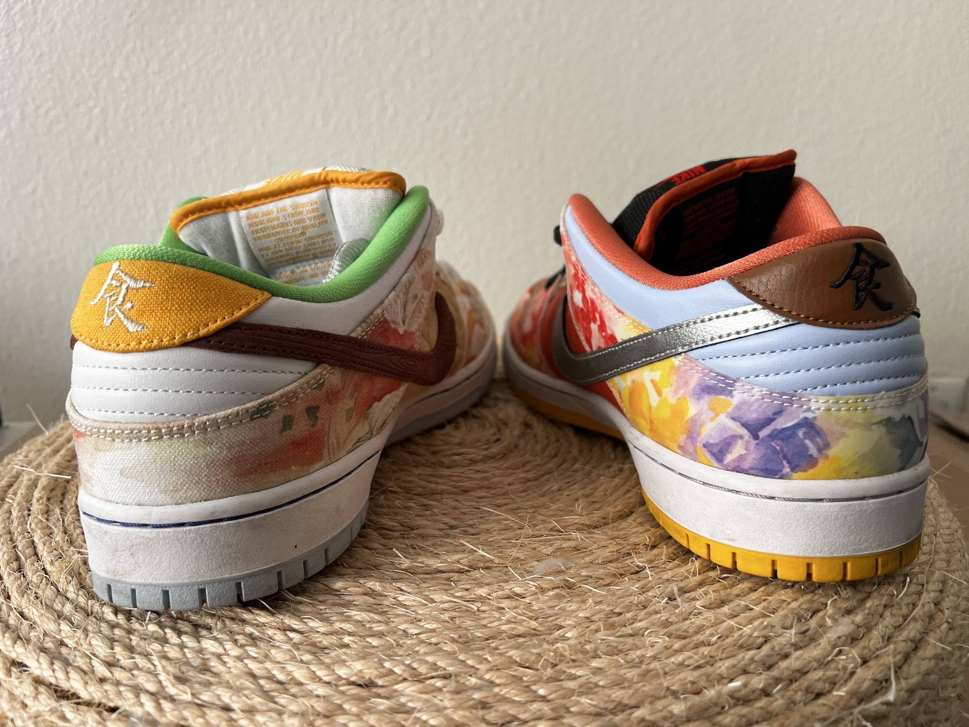 Nike SB Dunk Low Street Hawker (2021)