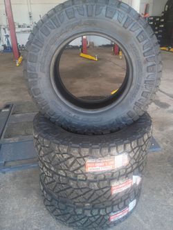 37x11.50 20 Nitto