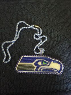 Seahawks beaded medallion