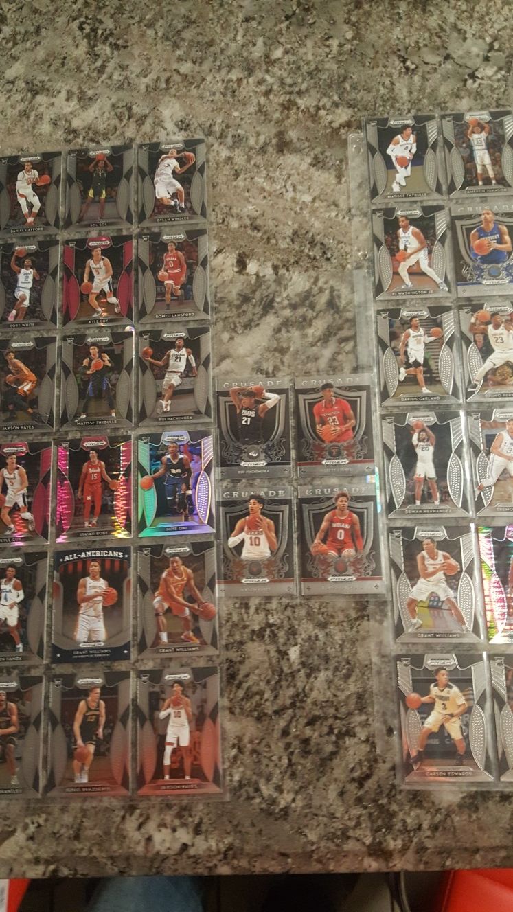 Lot of 40 2019 Panini Prism Basketball rookies all for $20