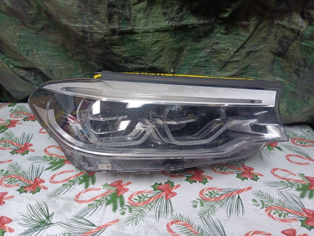 2017-20 BMW 5 Series Right Headlight Computer