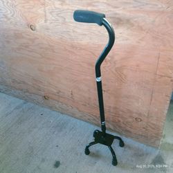 Adjustable Self-Standing Quad Cane (Pivoting Base)