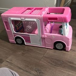 Gabby Dollhouse Boat And Barbie Rv 