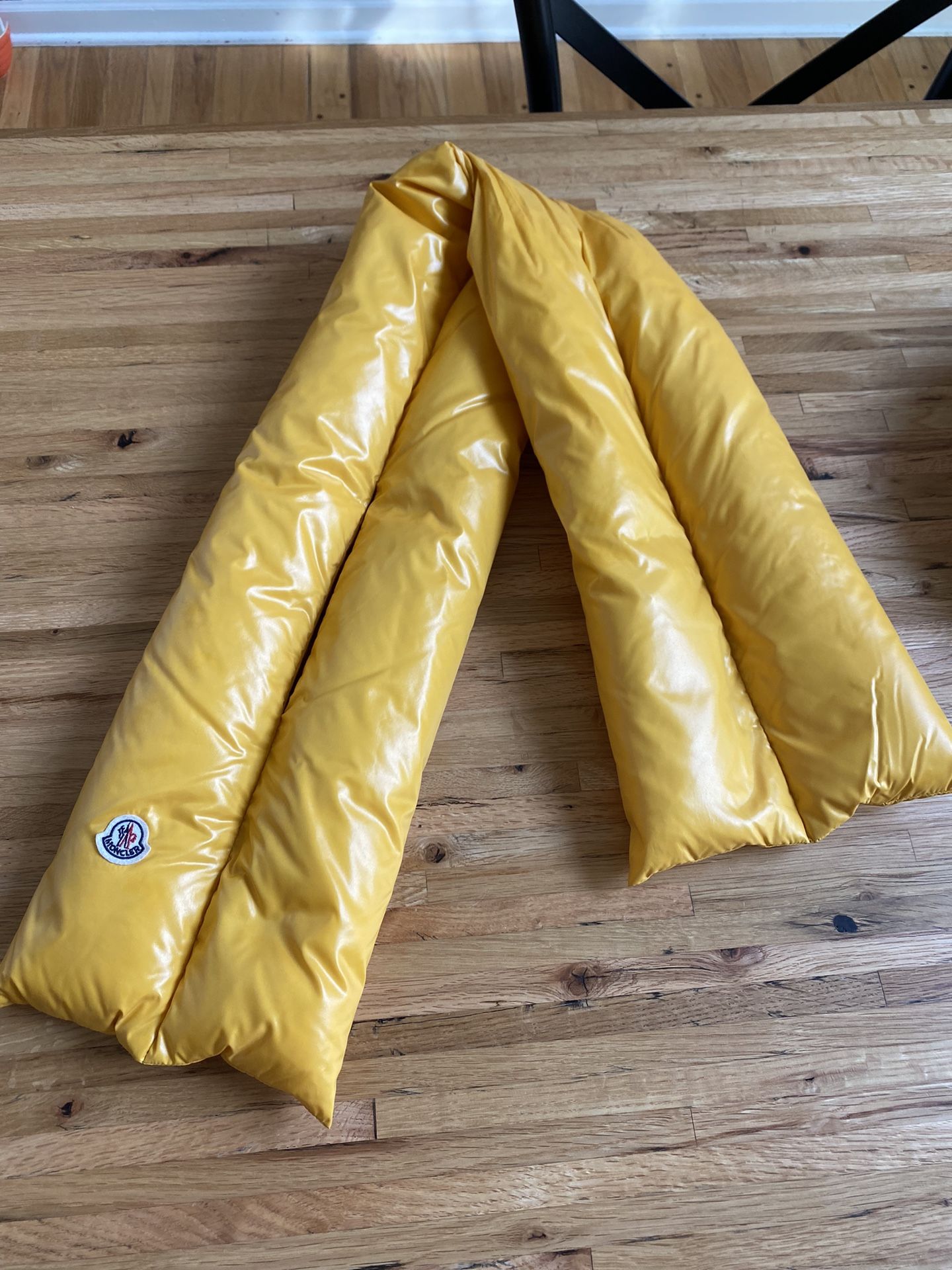 Moncler Down Scarf/wrap