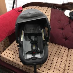 Car Seat/ Asiento De Niños