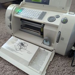 Cricut - 1st generation 