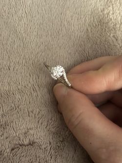 Diamond lab grown ring
