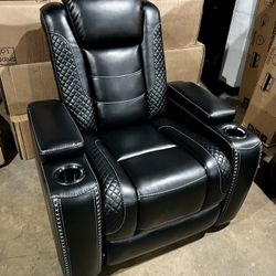 Beautiful Gamer Chair For Him! Save $300 From Retail Price