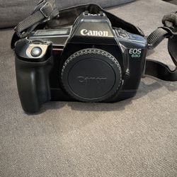 Canon EOS 630 35mm film camera 