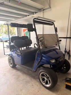 EZ Go Golf Cart 4 Seater - New lithium Battery