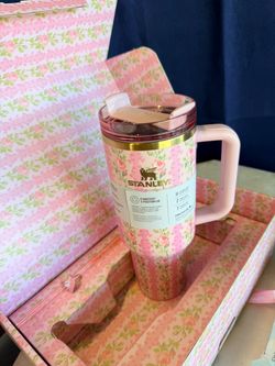 Stanley 40 oz tumbler