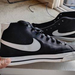 Size 9 Men 