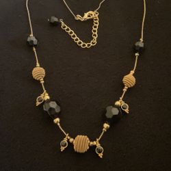 18” Goldtone Necklace With Gold Swirl,Black Crystal Beads,and Onyx Dangling Pendants 
