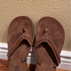Reef flip flops size 8 Women’s
