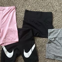 Women’s Active Wear 