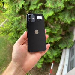 iPhone 12 Unlocked With Warranty 