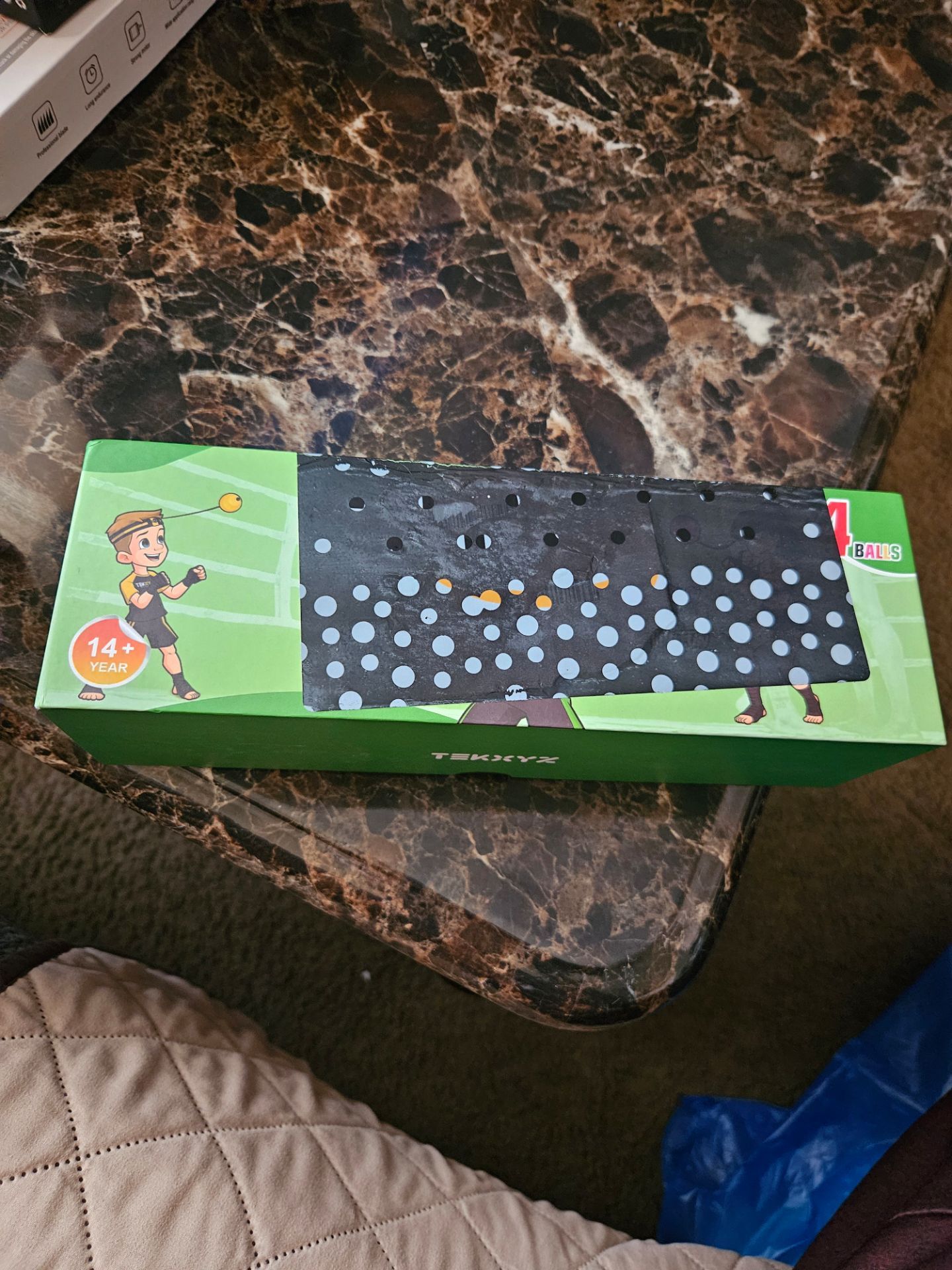 Boxing reflex balls