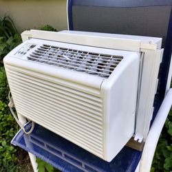 GE Air Conditioner 5000 btu