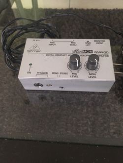 Headphone amplifier