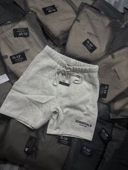 ESSENTIALS shorts