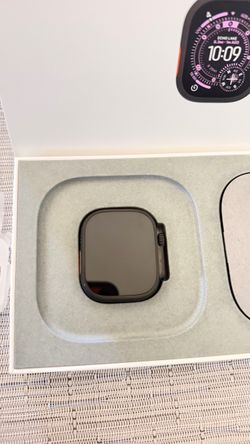 Apple Watch Ultra 3 open box. Apple
