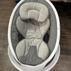 Munchkin Newborn Swing