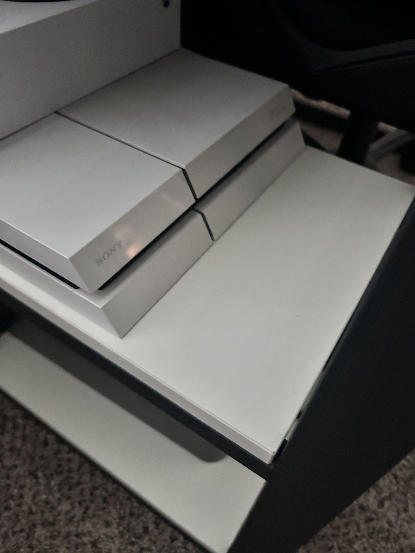 Sony PlayStation 4 1TB Console White