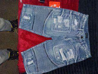 Blue jeans shorts size 32 new.