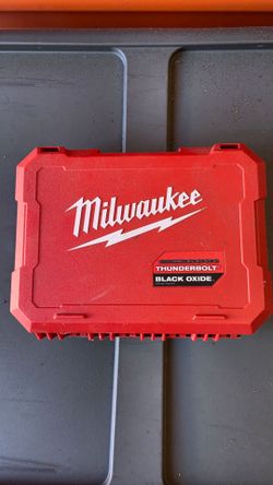 Shop Milwaukee
Black Oxide Drill Bit Set (29-Piece)