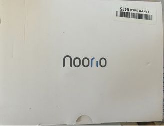 solar panel with outdoor security Camera by Noorio brand