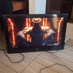 40 inch Toshiba Flatscreen TV