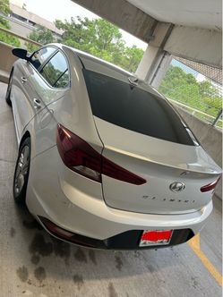 2019 Hyundai Elantra