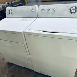 Whirlpool Washer And Dryer Set (Old School)