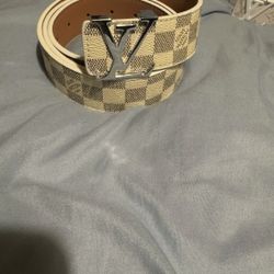 LOUIS VUITTON Belt