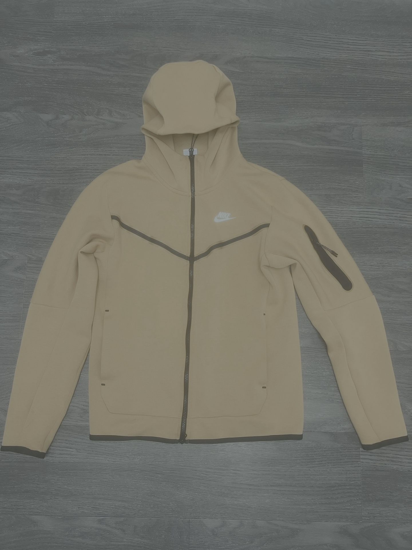 Elemental Gold/Tan Tech Fleece