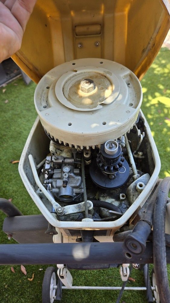 Vintage Chrysler 10 Outboard Engine