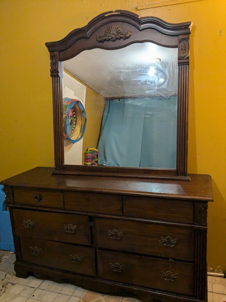 Brown Dresser With Mirror
