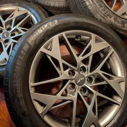 RIMS AND TIRES 19"5X114.3 AND 5X112