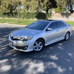 TOYOTA CAMRY CLEAN TITLE