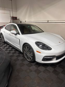 Porsche Panamera 4s White Luxury Sedan